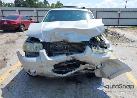 2007 Ford Escape Limited z USA, uszkodzony, nr VIN 1FMCU94147KB07913